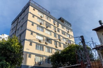 apartment em Rua Oito de Julho, Jardim Botânico - Porto Alegre - RS