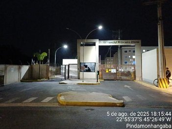 apartment em Rua Imperatriz Leopoldina, Loteamento Jardim Ana Maria - Pindamonhangaba - SP