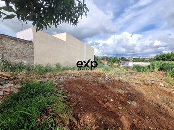 land_lot em Rua 2017, Setor Paineiras - Catalão - GO