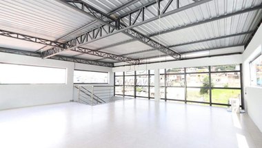 industrial em Avenida André Ramalho, Parque João Ramalho - Santo André - SP