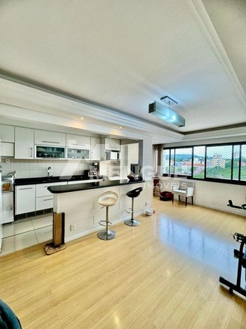 apartment em Dom Cláudio José Gonçalves Ponce de Leão, Vila Ipiranga - Porto Alegre - RS