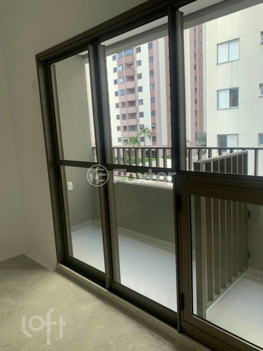 b85f3852