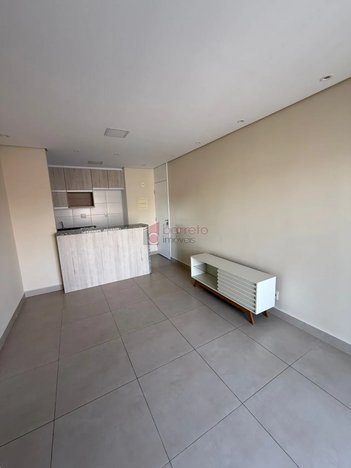 apartment em Rua Quinze de Novembro, Centro - Jundiaí - SP