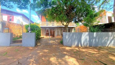 house em Rua Francisco Denovaro, Petrópolis - Passo Fundo - RS