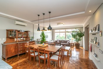 apartment em Barão de Santo Ângelo, Moinhos de Vento - Porto Alegre - RS