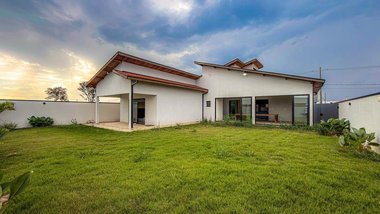 house em Rodovia Oswaldo Cruz, Jardim Julieta - Taubaté - SP