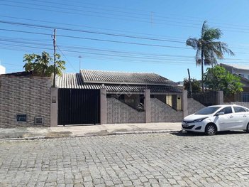 house em Rua Antônio Carlos Pereira Leão Filho, São Vicente - Itajaí - SC