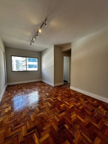 apartment em Rua Comendador Miguel Calfat, Vila Nova Conceição - São Paulo - SP