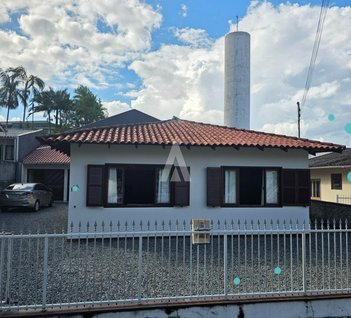 house em Rua Carlos Gramodow, Santo Antônio - Joinville - SC