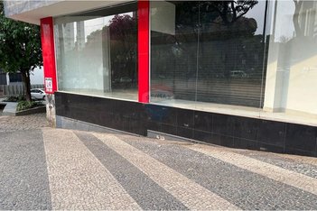 business em Avenida Getúlio Vargas, Funcionários - Belo Horizonte - MG