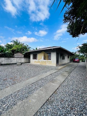 house em Rua Cidade de Magé, Itaum - Joinville - SC