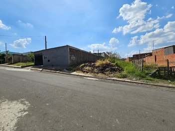 land_lot em Rua Padre Civetta, Centro - Monte Mor - SP