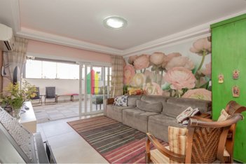 apartment em Rua Brito Peixoto, Passo da Areia - Porto Alegre - RS