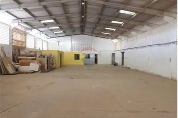 industrial em Rua Prefeito Sandoval Cavalcante de Albuquerque, Candelária - Natal - RN