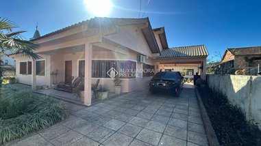 house em Rua Alves, Centro - Mariana Pimentel - RS