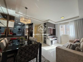 apartment em Rua Capitão Leônidas Marques, Uberaba - Curitiba - PR