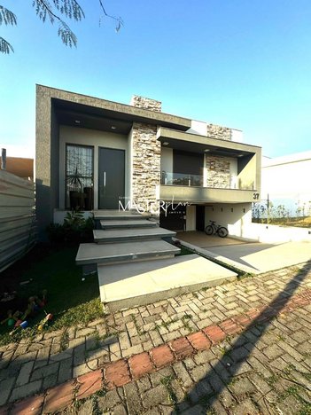 house em Avenida da Augusto de Carvalho, Parque Ipiranga - Resende - RJ