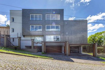 apartment em Praça Doutor Luis Francisco Guerra Blessmann, Três Figueiras - Porto Alegre - RS