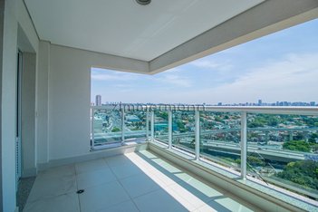 apartment em Rua Viaza, Jardim Aeroporto - São Paulo - SP