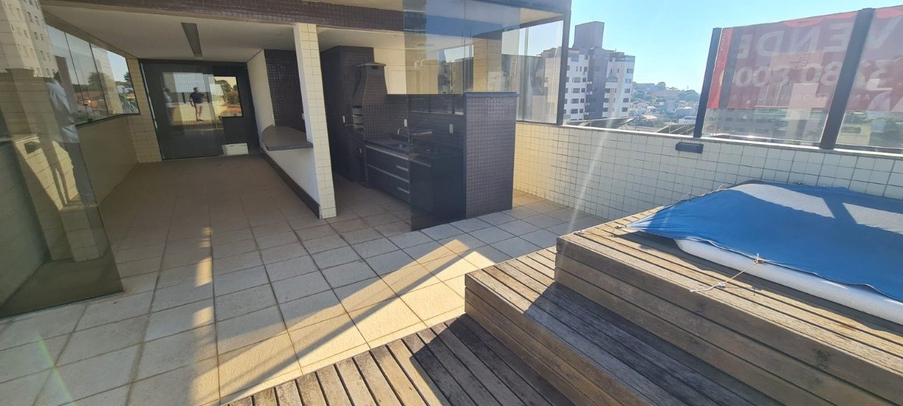 Cobertura com 4 quartos — São José, Belo Horizonte