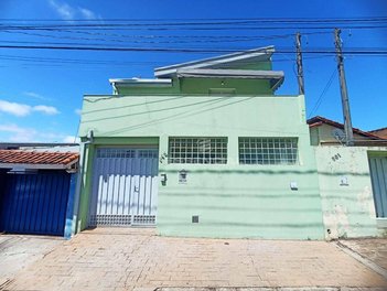 house em Rua Padre Salustio Rodrigues Machado, Vila Carmelo - Botucatu - SP