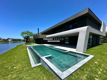 house em Rua Rio Jacuí, Centro - Xangri-Lá - RS