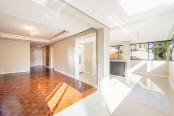 apartment em Rua Líbero Badaró, Passo da Areia - Porto Alegre - RS