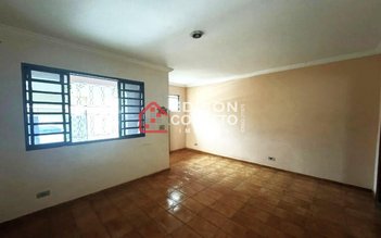 house em Rua Louveira, Loteamento São Francisco - Piracicaba - SP