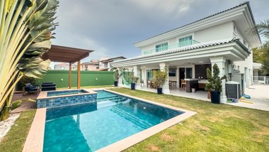 house em Avenida Litorânea, Cararu - Eusébio - CE