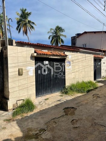 house em Rua Maria de Barros Carvalho, Ipioca - Maceió - AL