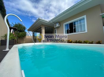house em Rua da Escova de Garrafa, Cachoeira do Bom Jesus - Florianópolis - SC