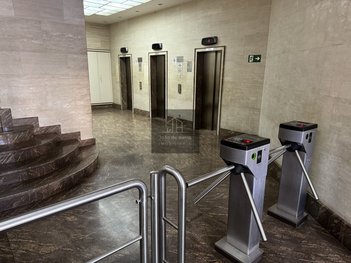 commercial_building em Avenida Nove de Julho, Bela Vista - São Paulo - SP