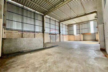 industrial em Rua Waldemar Almeida Prado, Vila Jundiaí - Mogi das Cruzes - SP