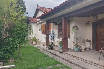 house em Avenida Cesário de Melo, Lins de Vasconcelos - Rio de Janeiro - RJ