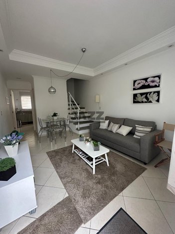house em Rua Padre Eugênio, Jardim Jacinto - Jacareí - SP