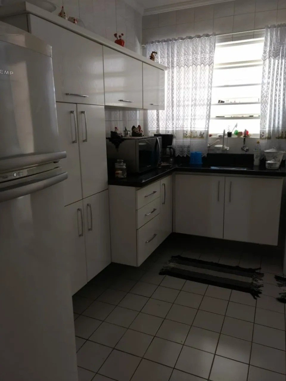 img2
