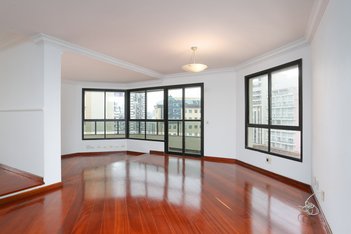 apartment em Rua Araguari, Vila Uberabinha - São Paulo - SP