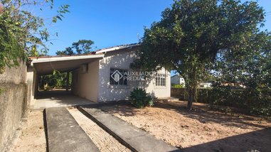 house em Rua Adelino Rodrigues Martins, Pinheira - Palhoça - SC