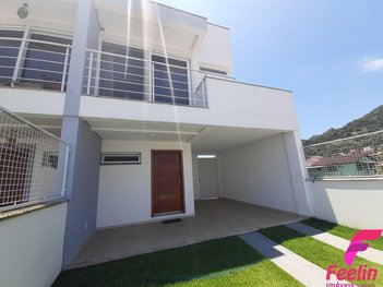 house em Valdeci Izidro da Silveira, Ribeirão da Ilha - Florianópolis - SC