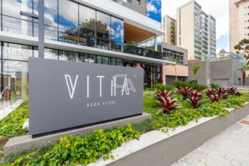 apartment em Rua Guilherme Pugsley, Água Verde - Curitiba - PR