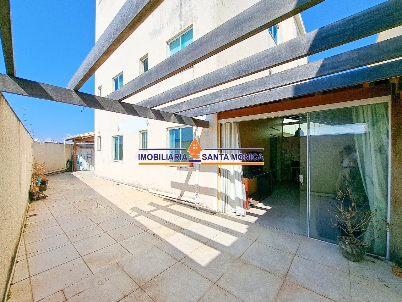 Apartamento com 3 quartos — Santa Mônica, Belo Horizonte