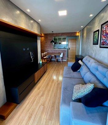 apartment em Rua Pioneiro Romeu Pardini, Galeão - Maringá - PR