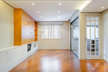 apartment em Rua Desembargador Alves Nogueira, Petrópolis - Porto Alegre - RS