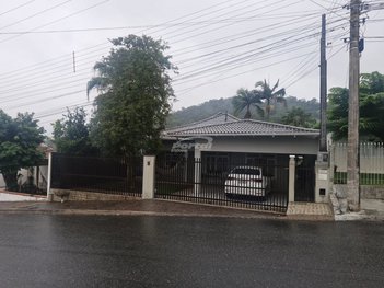 house em Rua Prefeito Erich Kleine, Sol - Indaial - SC