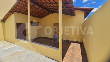 house em Rua Lourdes de Carvalho, Segismundo Pereira - Uberlândia - MG
