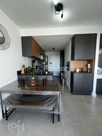 apartment em Rua Professor Freitas e Castro, Azenha - Porto Alegre - RS