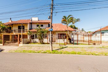 house em Avenida Professor Paula Soares, Jardim Itu - Porto Alegre - RS