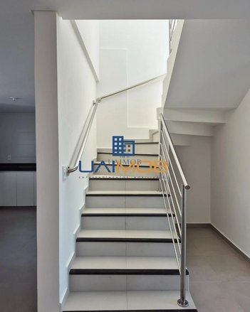 apartment em Rua Bernardino Macieira, Centro - Lavras - MG