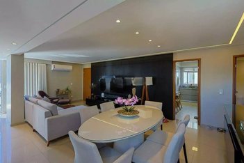 apartment em Rua Rafael Magalhães, Santo Antônio - Belo Horizonte - MG