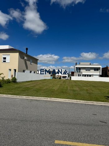 land_lot em Av. Adolfo Fetter, Laranjal - Pelotas - RS